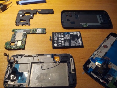 Nexus4-Google-LG-repair.jpg